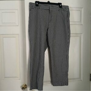 Women’s Old Navy Black/White High Rise Pixie Pants Size 16